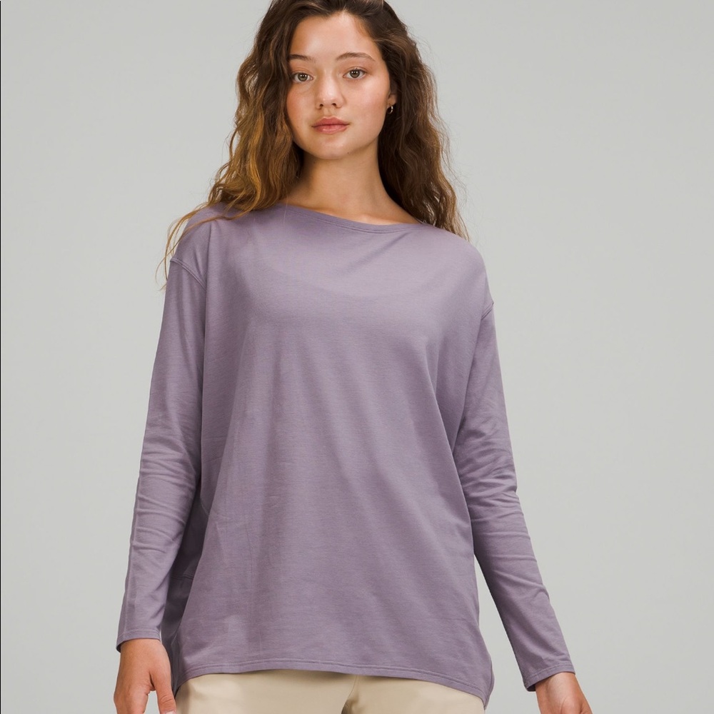(LAST DAY!) NWT 💜RARE💜 Dusky Lavender Lululemon Back In Action Long Sleeve